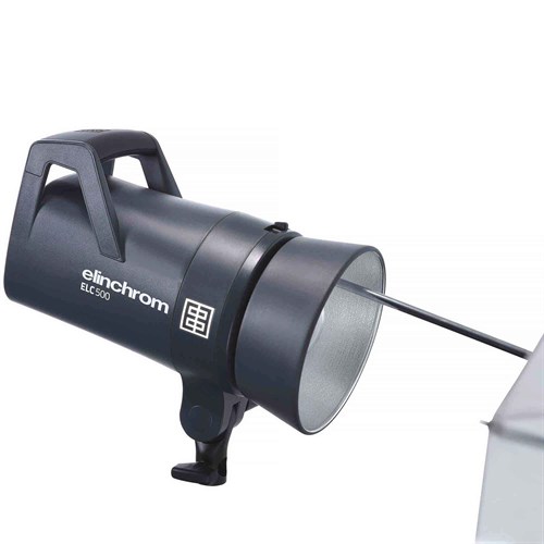 Centrally located umbrella mount, fits 7-8 mm